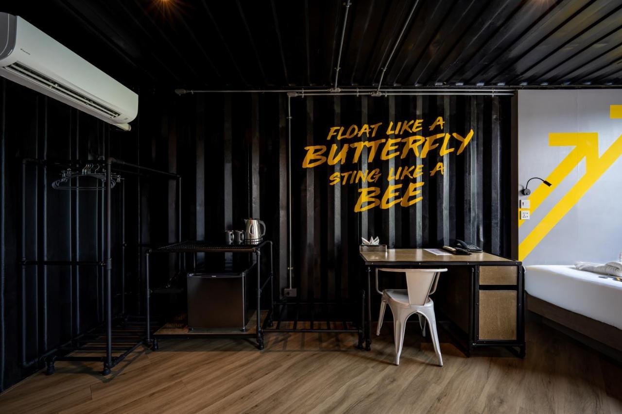 Hivetel Hotel Chalong Luaran gambar