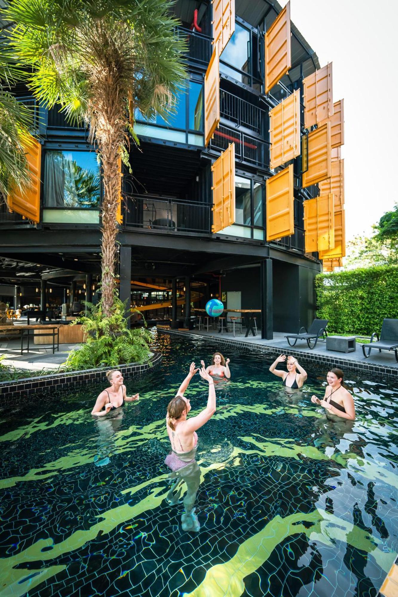 Hivetel Hotel Chalong Luaran gambar