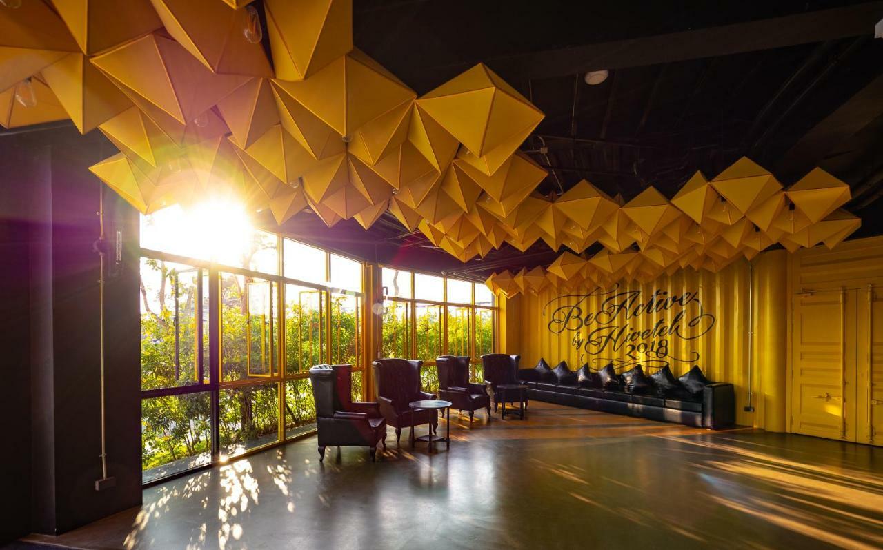 Hivetel Hotel Chalong Luaran gambar